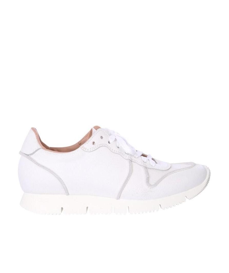 Buttero Leisure Sports Shoes In White