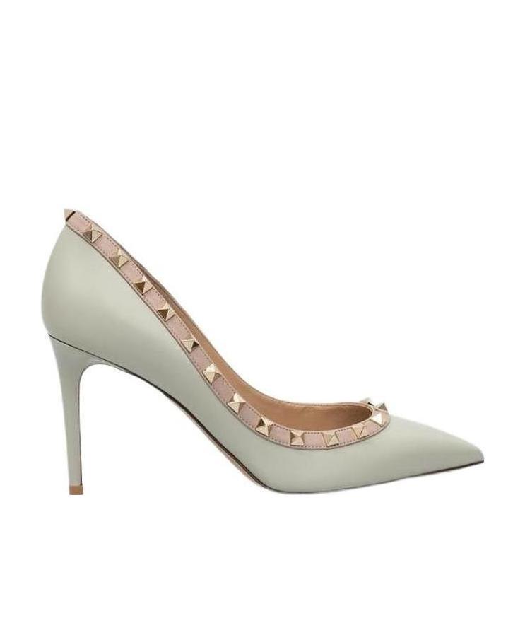 Valentino Garavani Rivet Detail High Heels In Nude