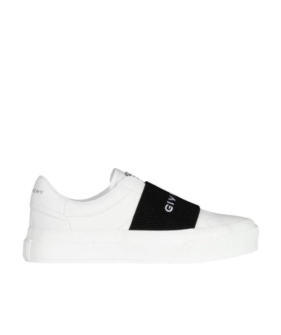 Givenchy City Sport Sneakers In White