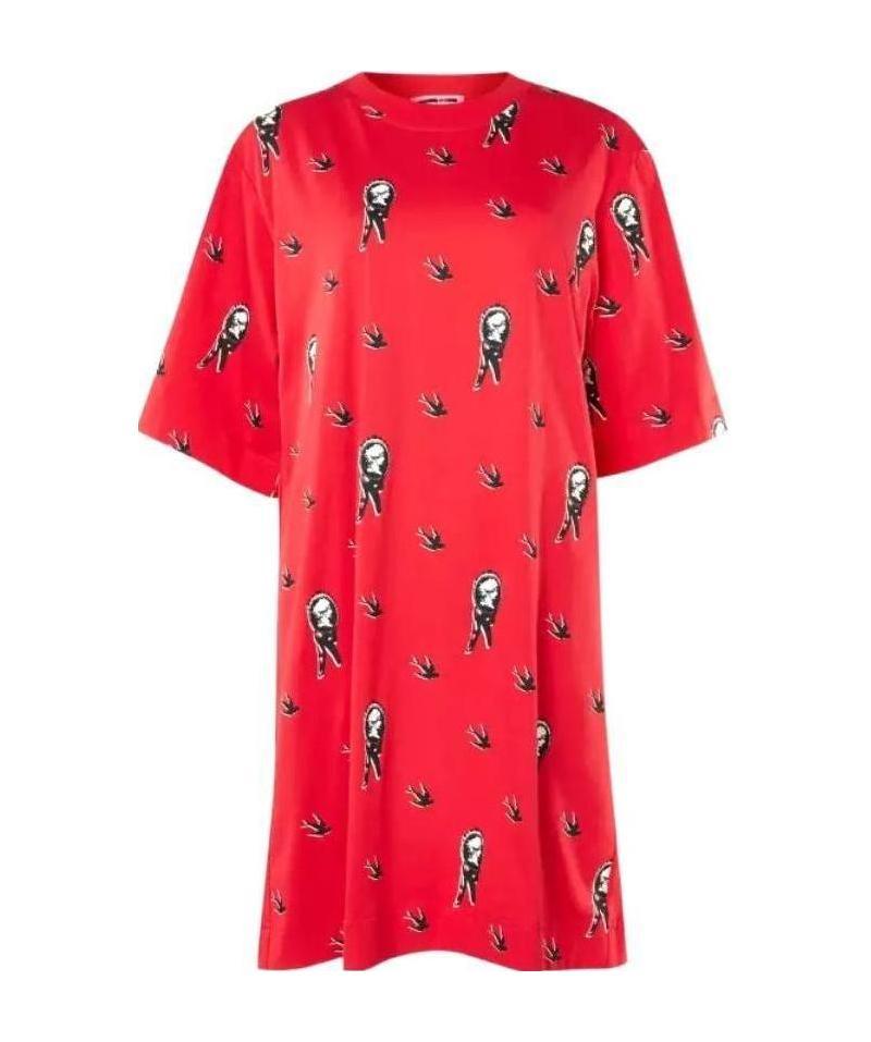 Mcq By Alexander Mcqueen A Round-necked Logo Dress In Red