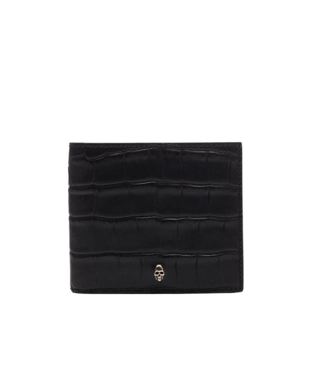 Alexander Mcqueen Embossed Skull Charm Wallet In Black