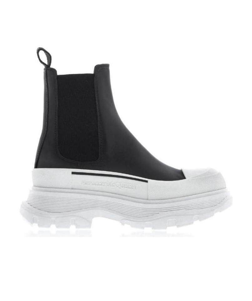 Alexander Mcqueen Round Toe Chelsea Ankle Boots In White