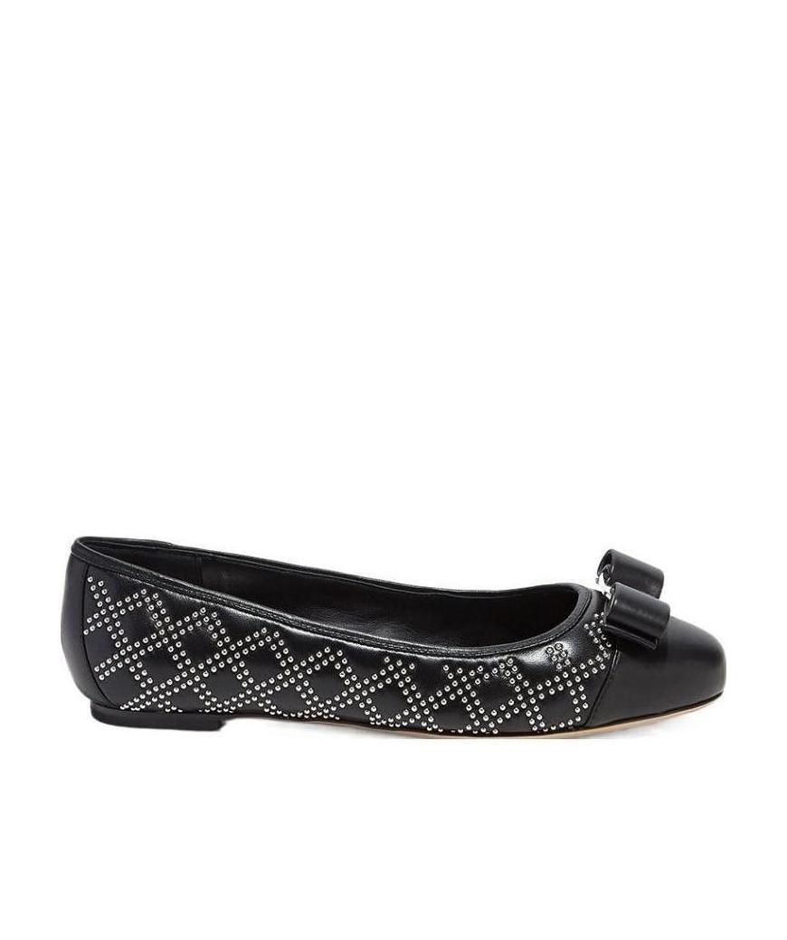 Ferragamo Rivet Ballet Shoes With Round Head In Black