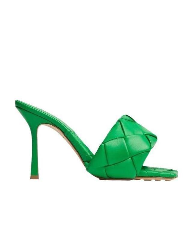 Bottega Veneta Lido Leather Sandals In Green