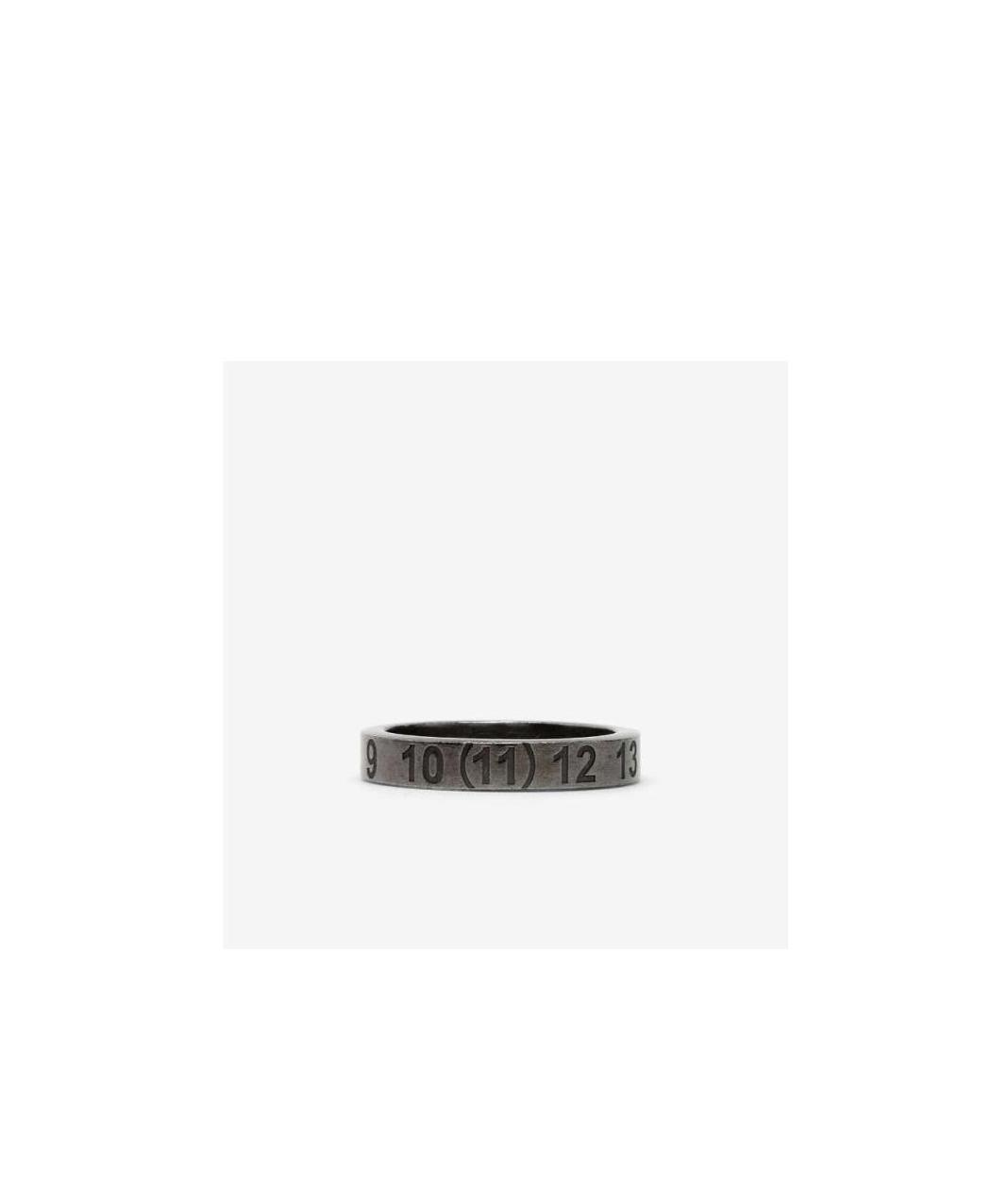 Maison Margiela Logo Embossed Ring In Black