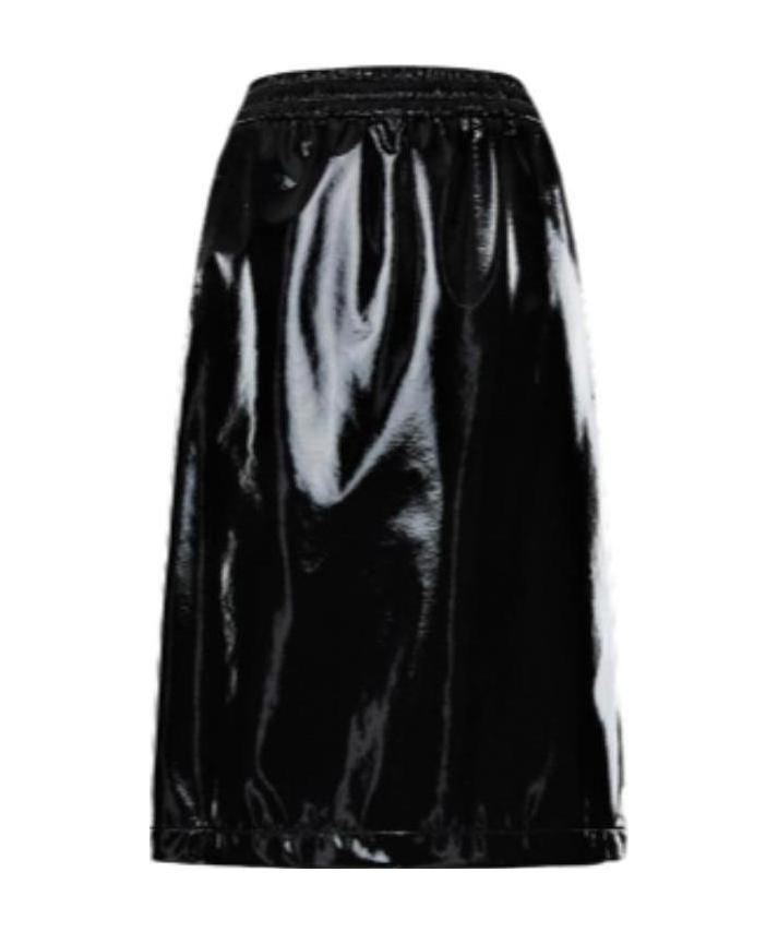 Moncler Black Shorts In Black