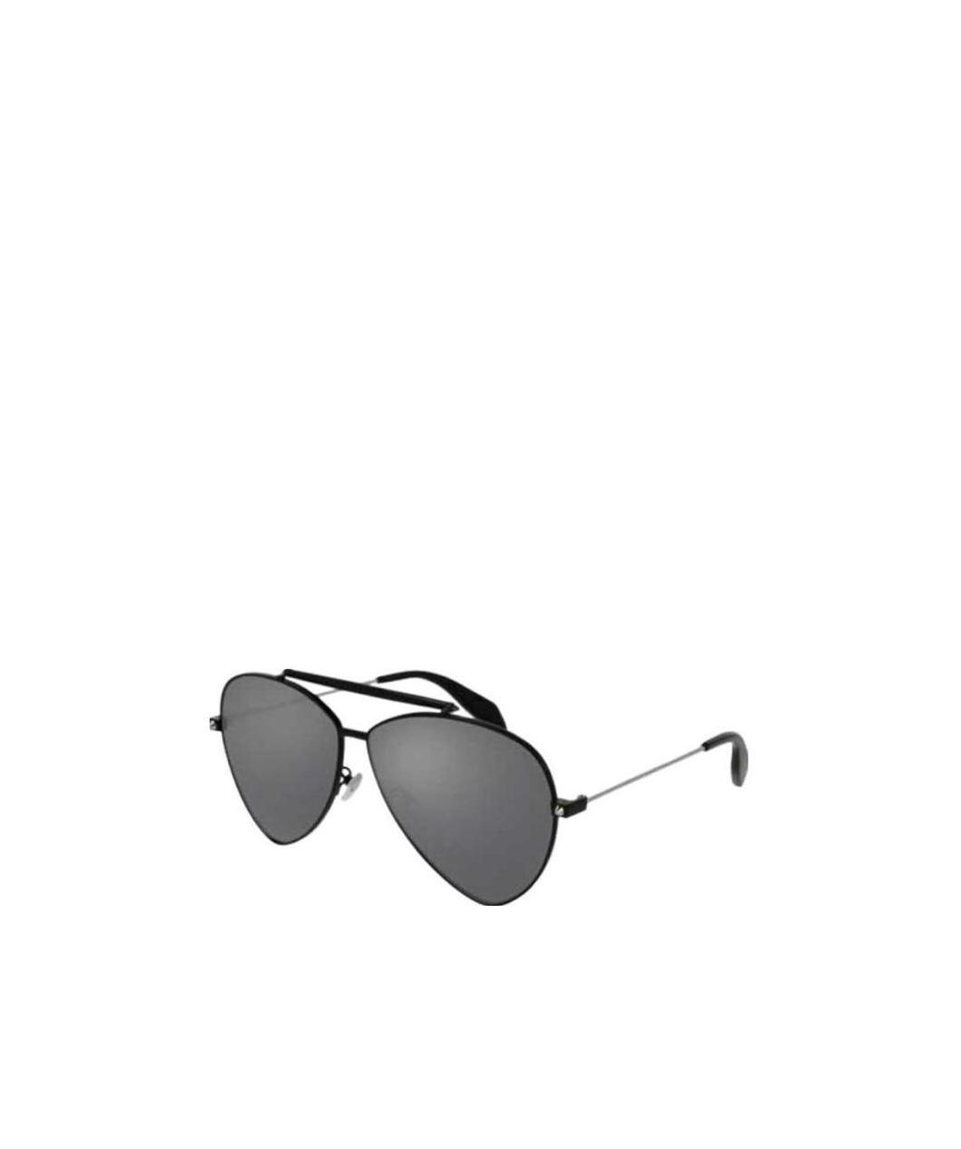 Alexander Mcqueen Butterfly Frame Sunglasses In Gray