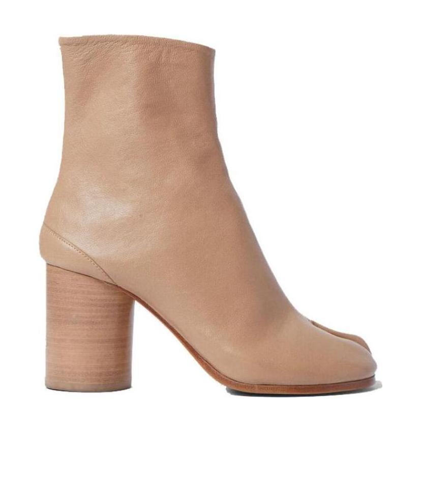 Maison Margiela Tabi Leather Ankle Boots In Nude