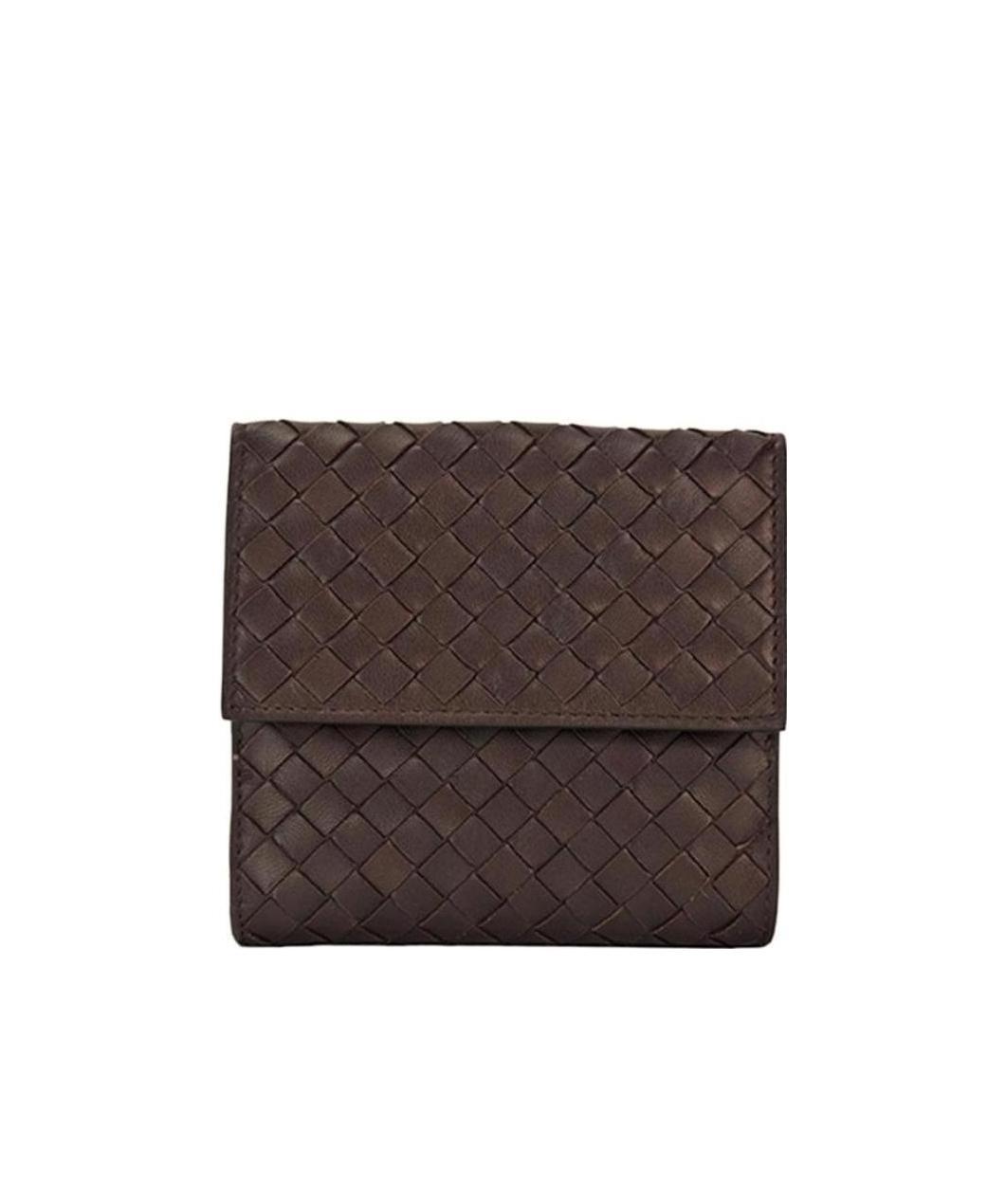 Bottega Veneta Weave Detail Short Purse In Brown