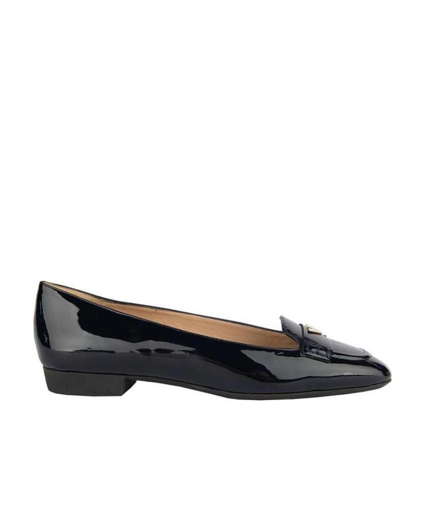 Emporio Armani Logo Flat Shoes In Black