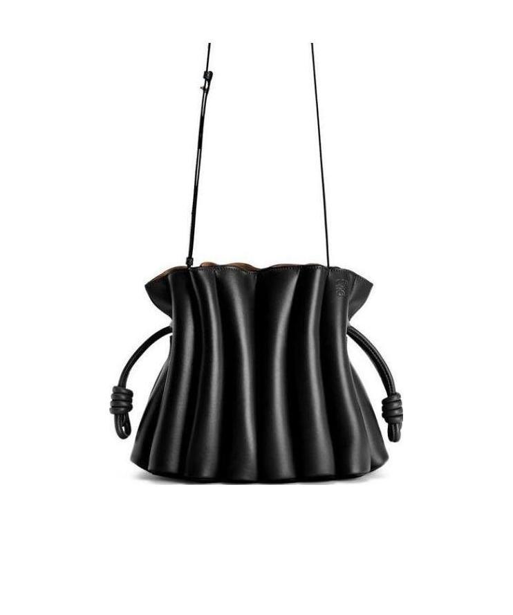 Loewe Flamenco Ondas Clutch Bag In Smooth Calfskin In Black