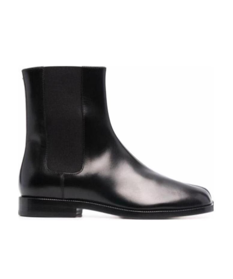 Maison Margiela Tabi Leather Ankle Boots In Black