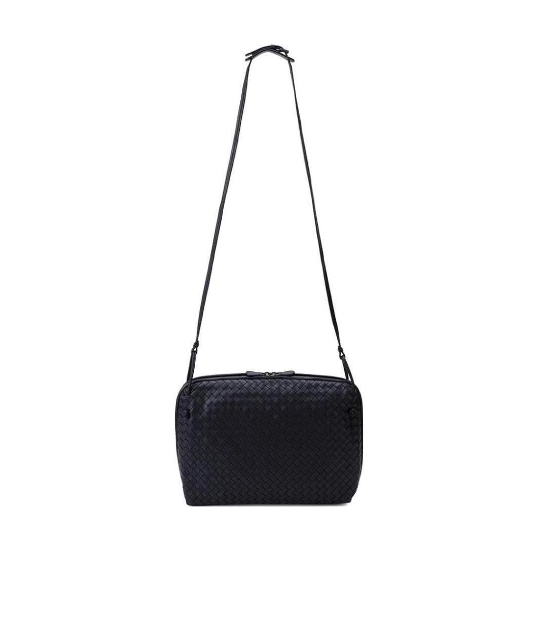 Bottega Veneta Woven Pattern Shoulder Bag In White