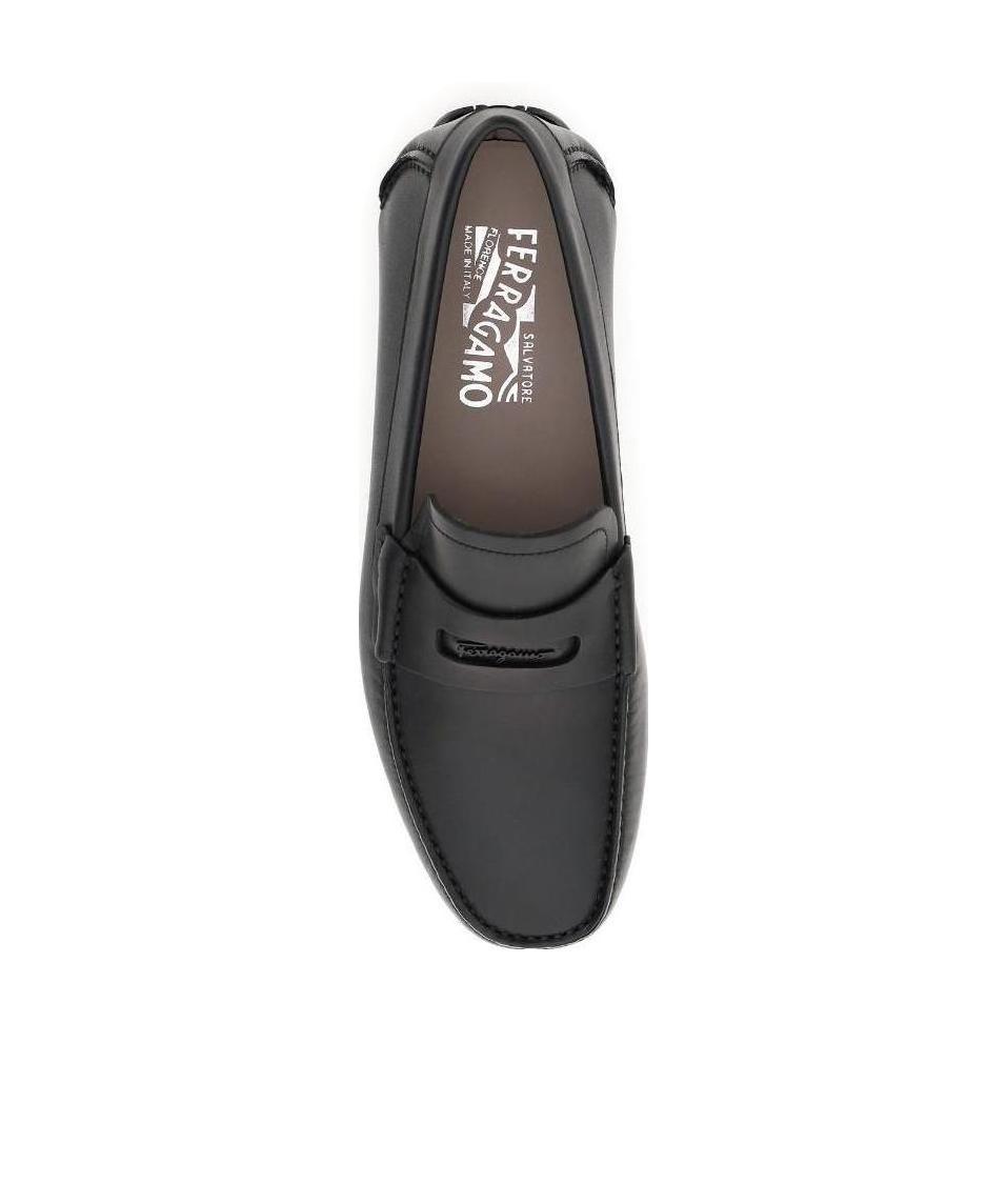 Ferragamo Salvatore Logo Embossed Loafers In Black