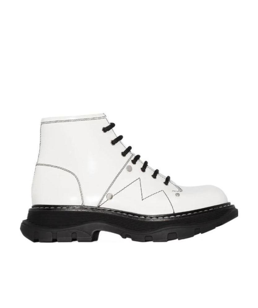 Alexander Mcqueen Tread Lace-up Leather Boots In White