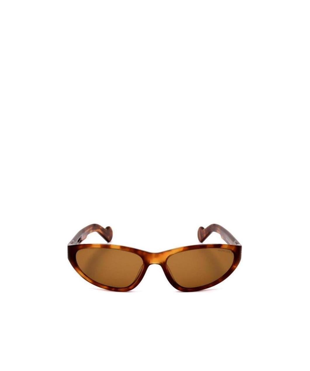 Moncler Butterfly Frame Sunglasses In Brown