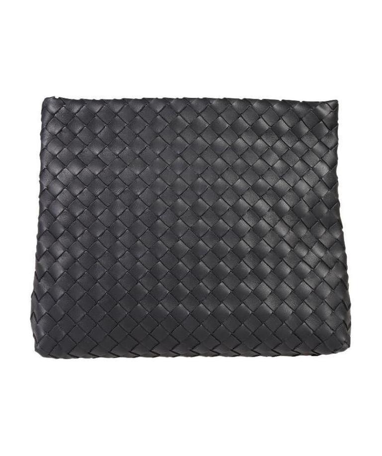 Bottega Veneta Intrecciato Clutch Bag In Gray