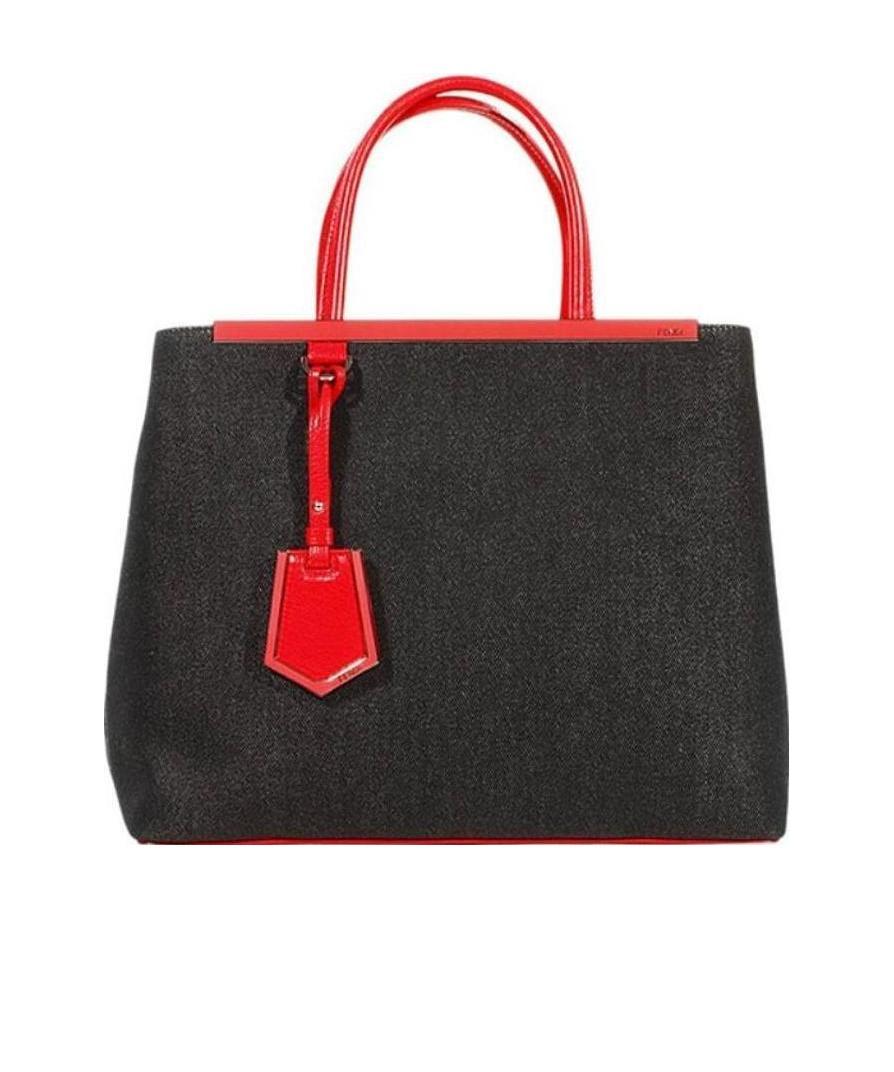 Fendi Logo Details Handbag In Black