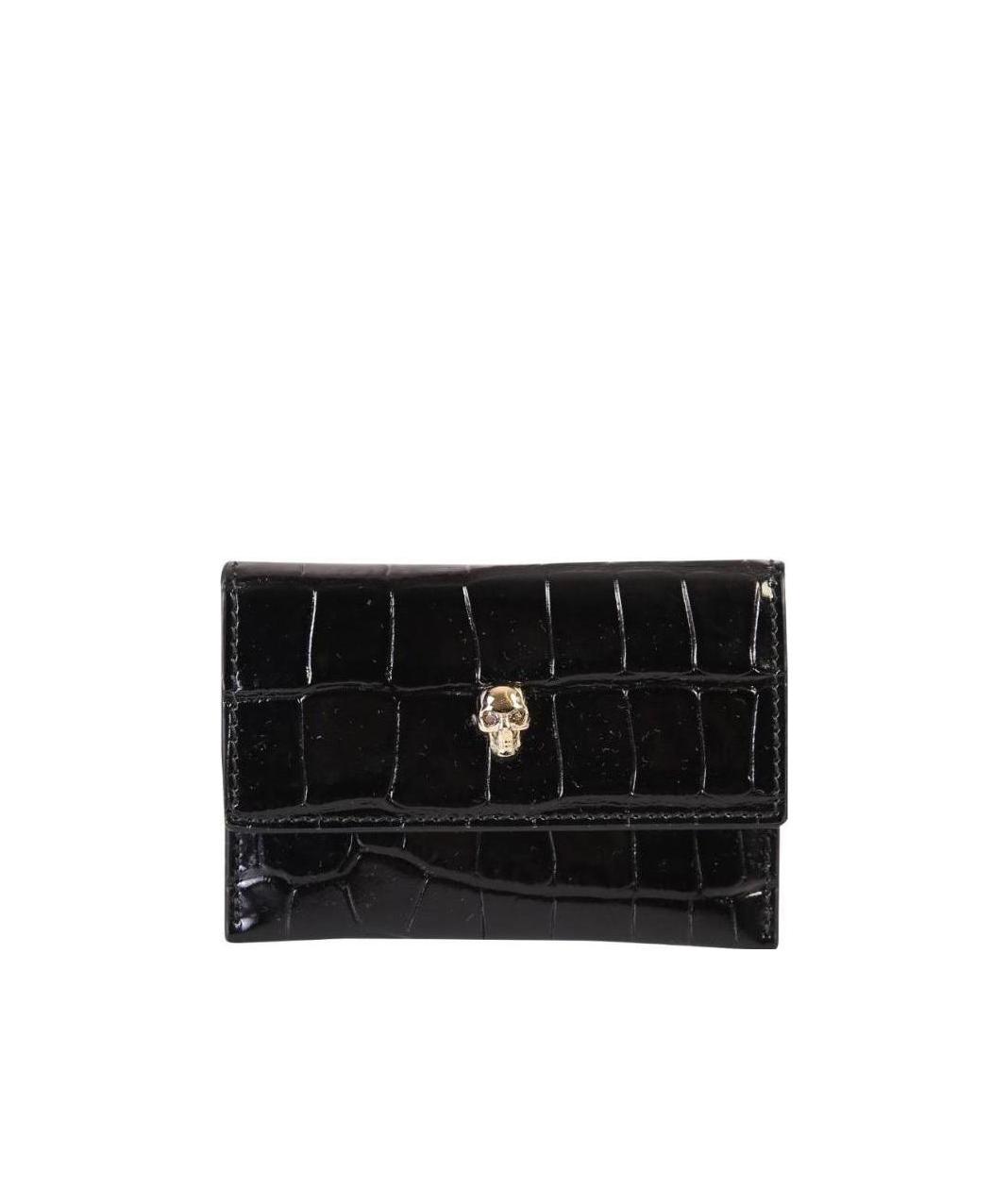 Alexander Mcqueen Skull Stud Purse In Brown