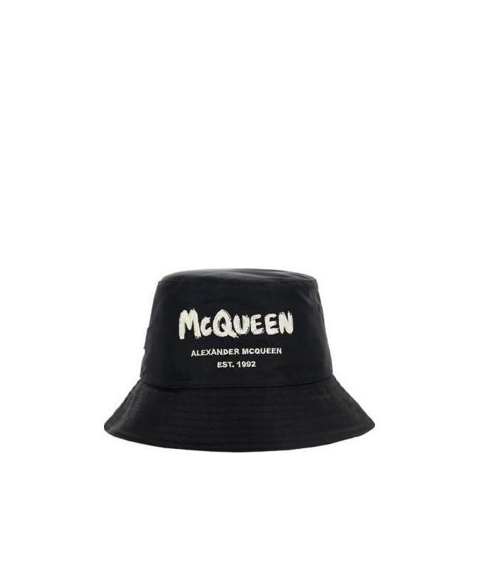 Alexander Mcqueen Men's Bucket Hat In Black