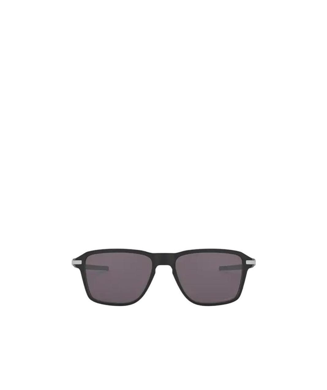 Oakley Square Frame Full-frame Sunglasses In Gray