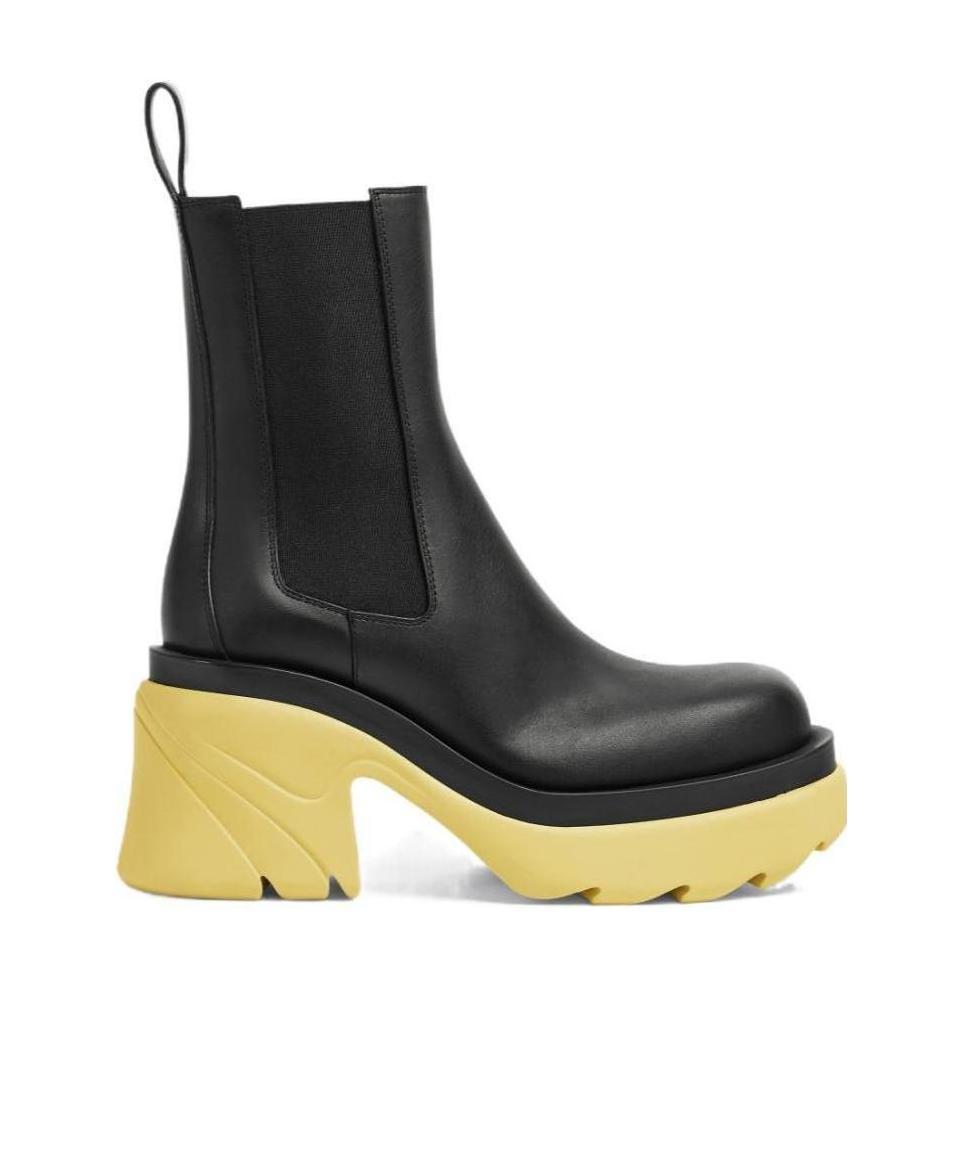 Bottega Veneta Woman Ankle Boots Black Size 6 Calfskin In Black