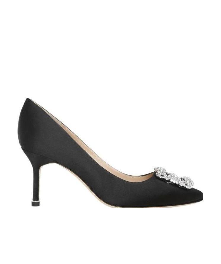 MANOLO BLAHNIK SATIN ALMOND TOE HIGH HEELS 