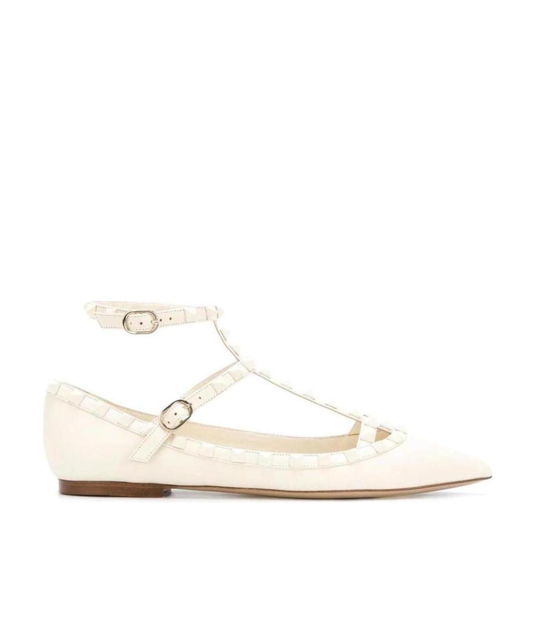 Valentino Rockstud Flats In White