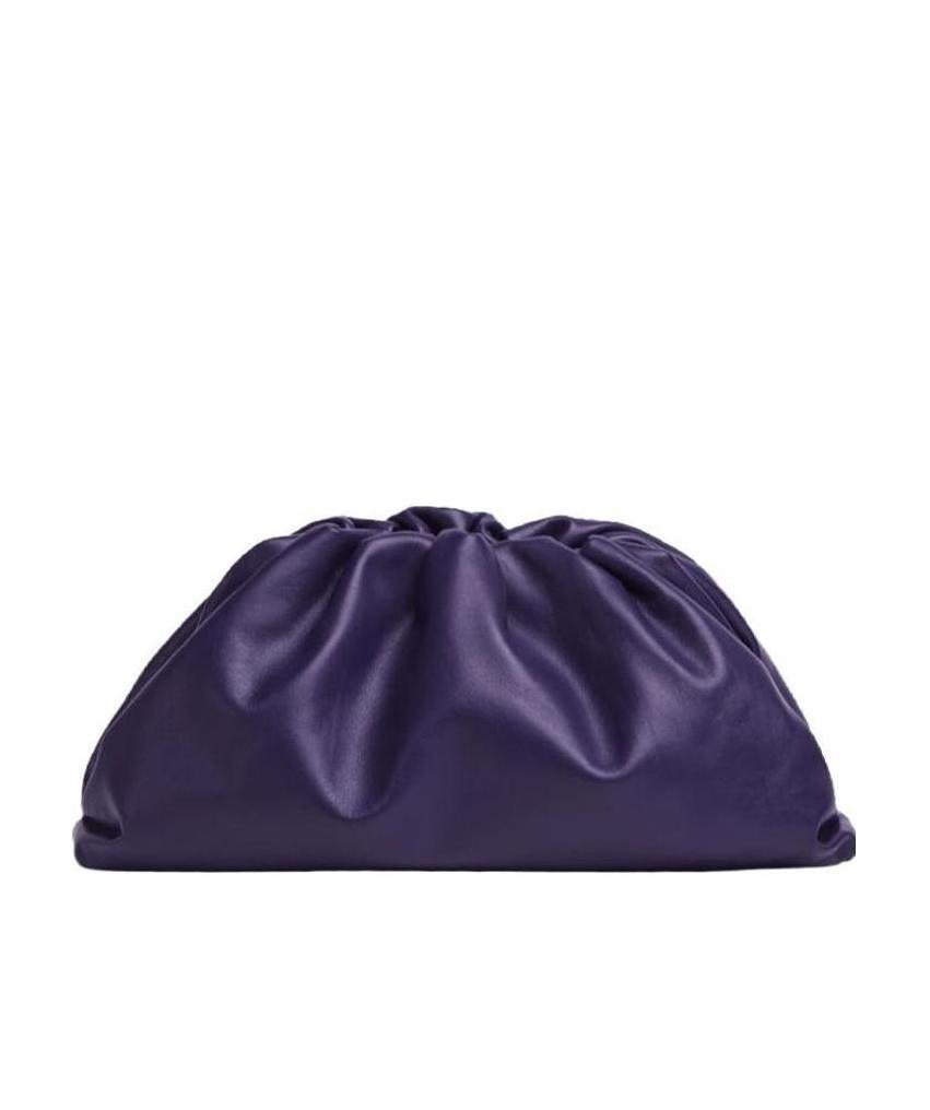 Bottega Veneta The Pouch Leather Clutch Bag In Black