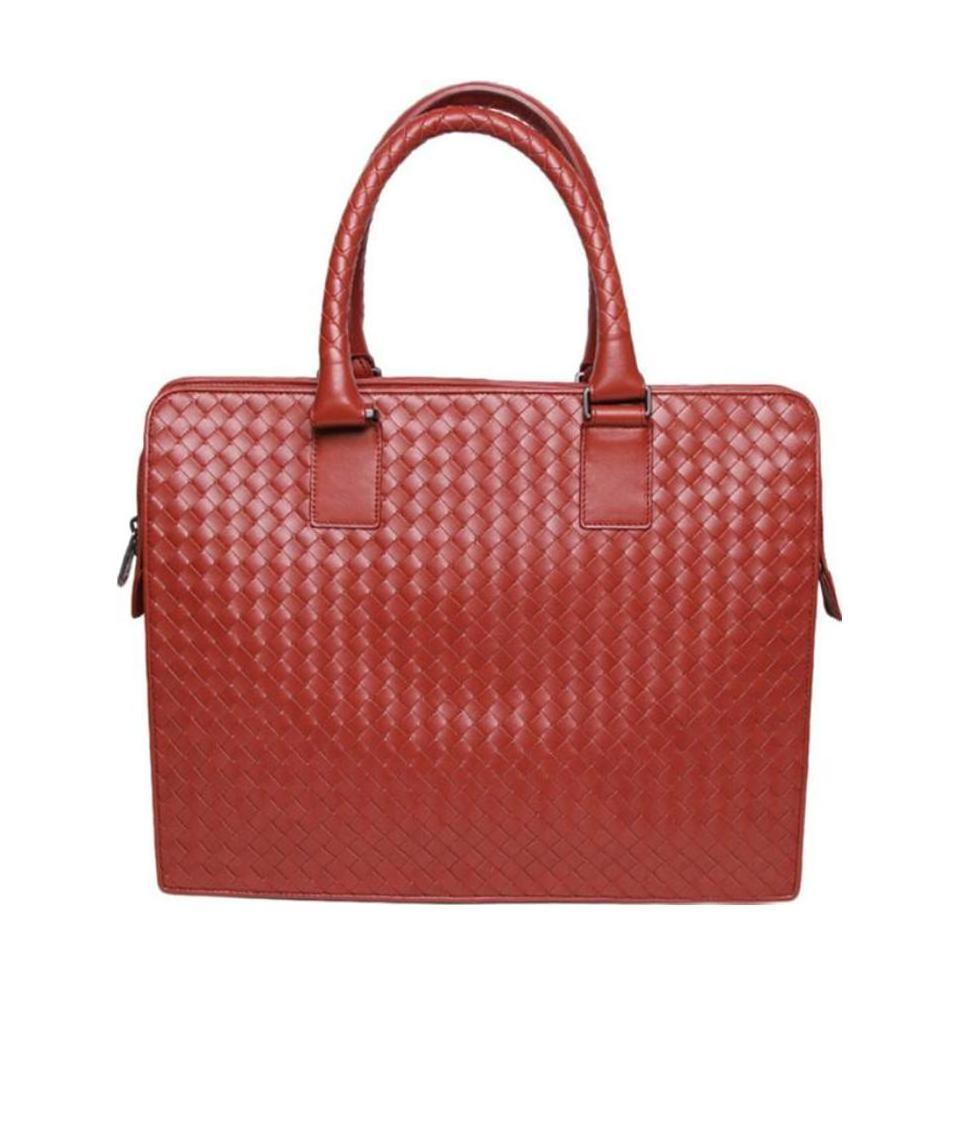 Bottega Veneta Knitted Handbag In Red