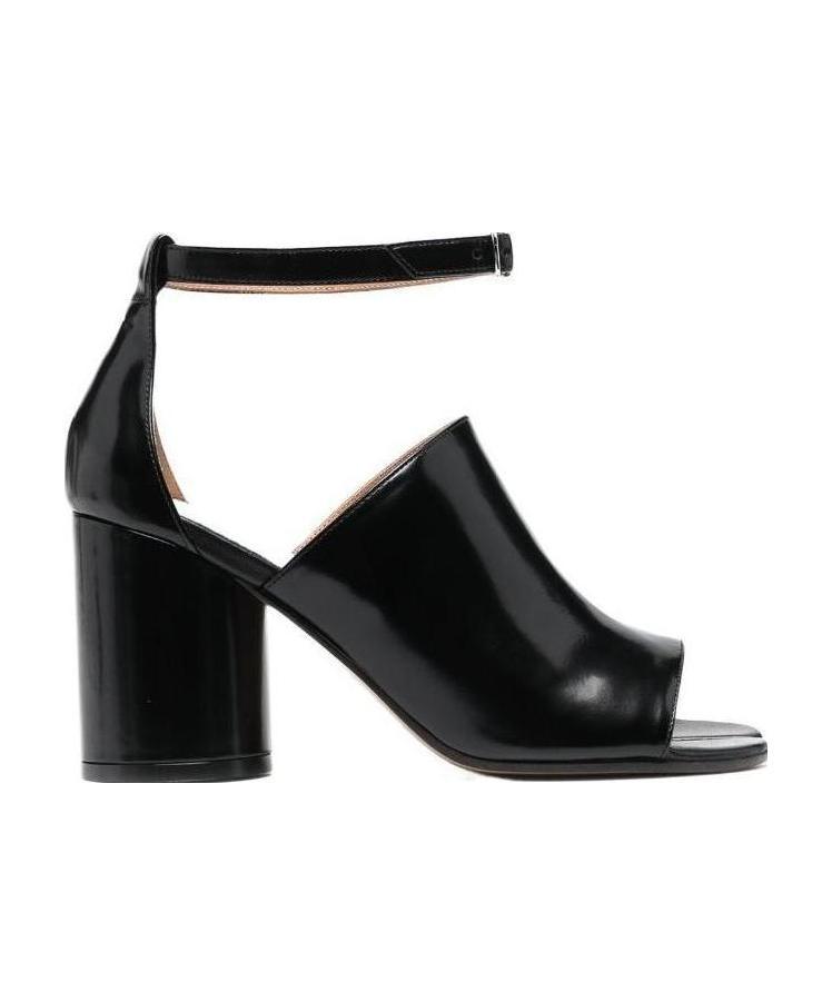 Maison Margiela Tabi Leather Sandals Shoes In Black