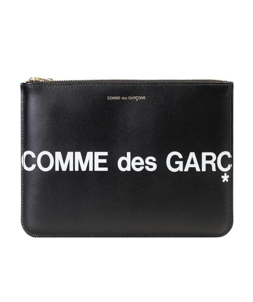 Comme Des Garçons Wallet Logo Printed Zipped Clutch Bag In Black