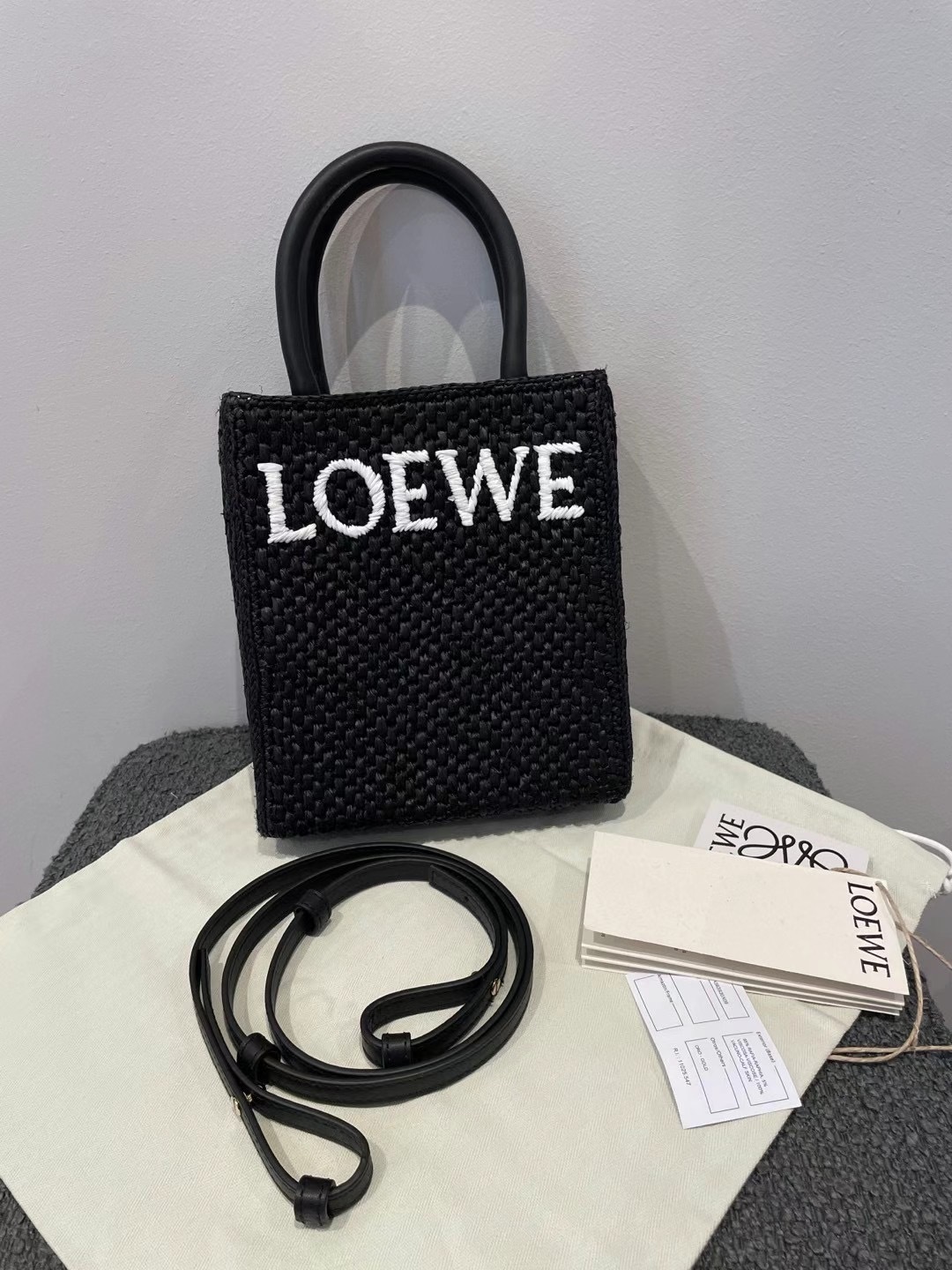 Loewe Standard A5 Tote Bag In Raffia In Black