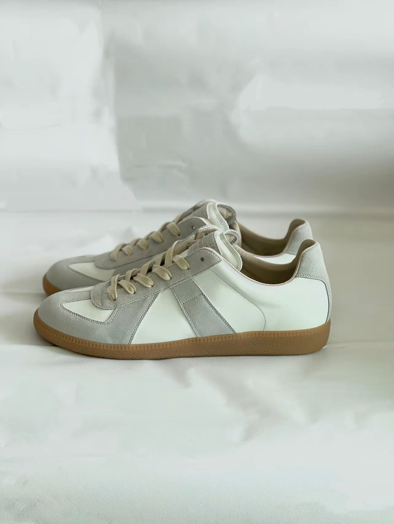 Maison Margiela Off White Leather And Grey Suede Replica Sneakers In White
