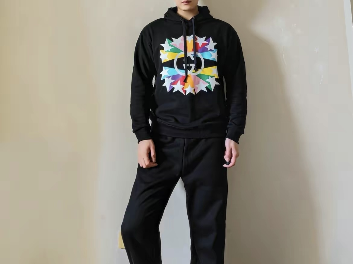 Gucci Interlocking G Graphic-print Hoodie In Black