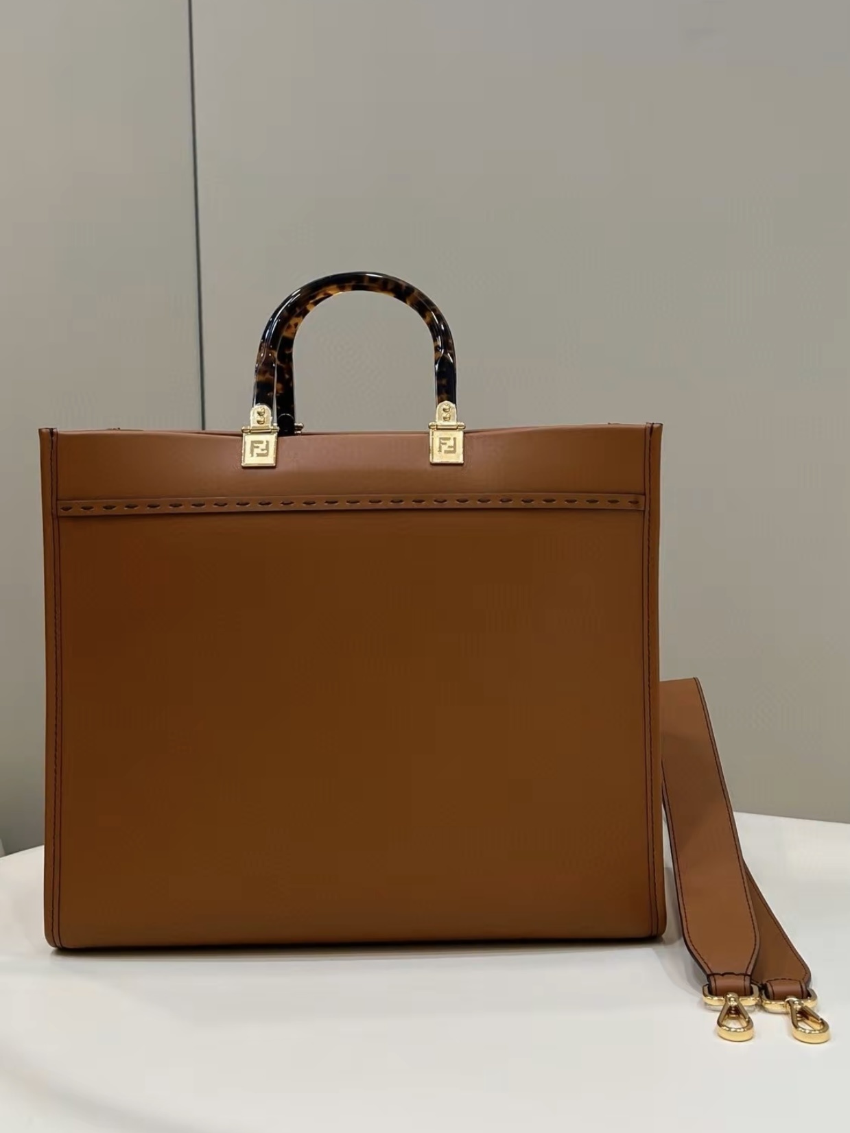 Fendi Brown Leather Sunshine Medium Shopper Tote (authentic Pre-loved) In Brown