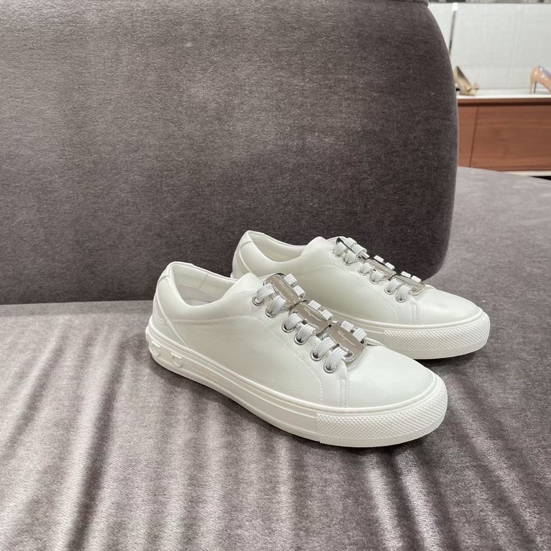 Ferragamo Nadine Lace-up Leather Trainers In White