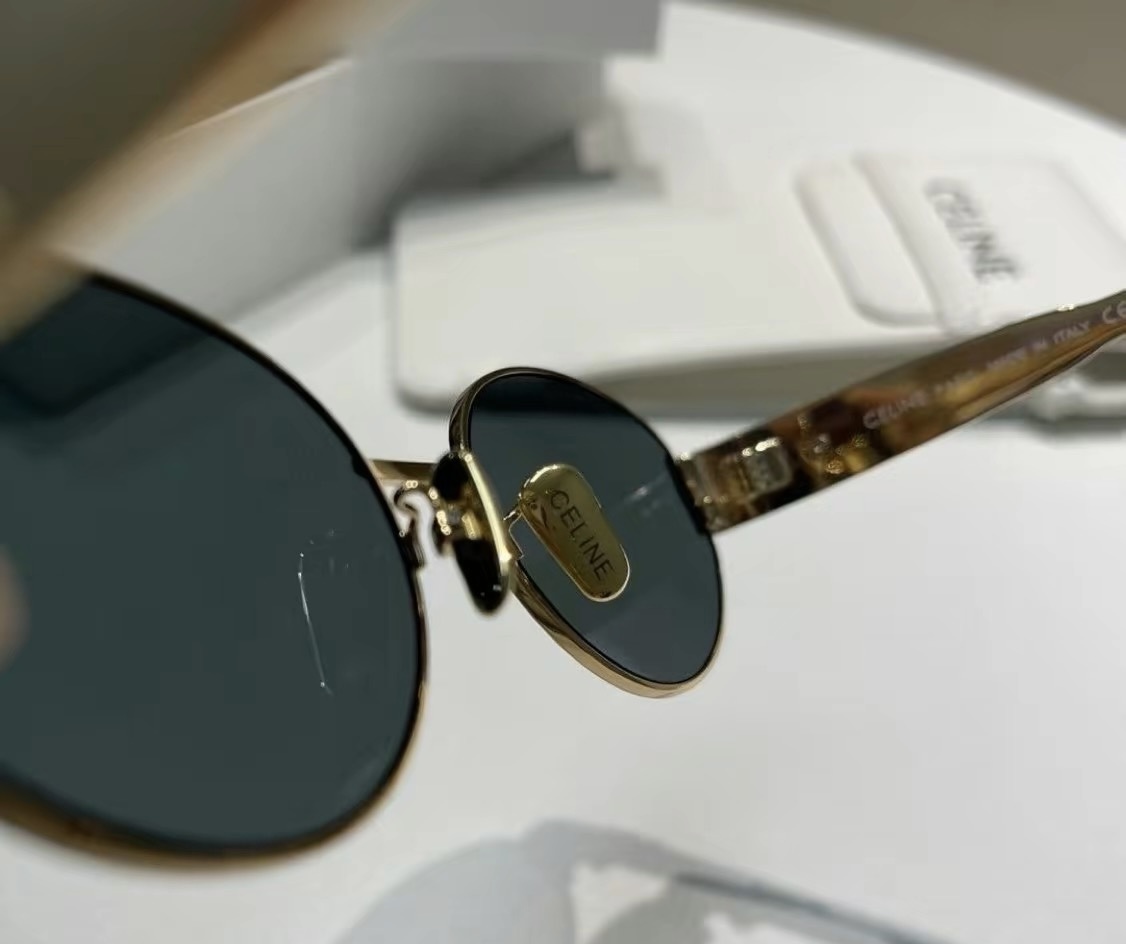 Celine Triomphe Metal 01 Metal Elliptical Sunglasses In Green