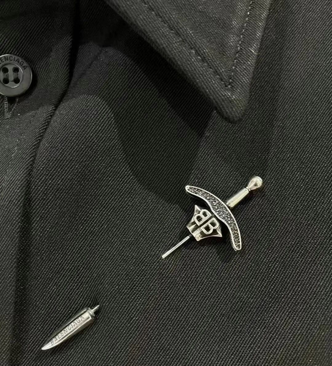 Balenciaga Logo-plaque Sword Brooch In Bronze