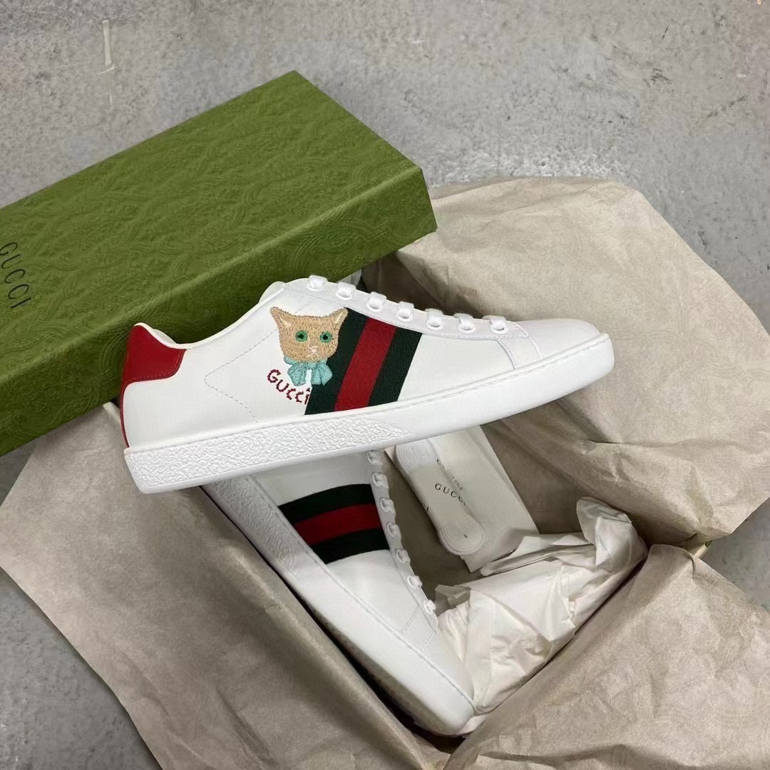 Shop Gucci Ace Cat-embroidered Sneakers In White