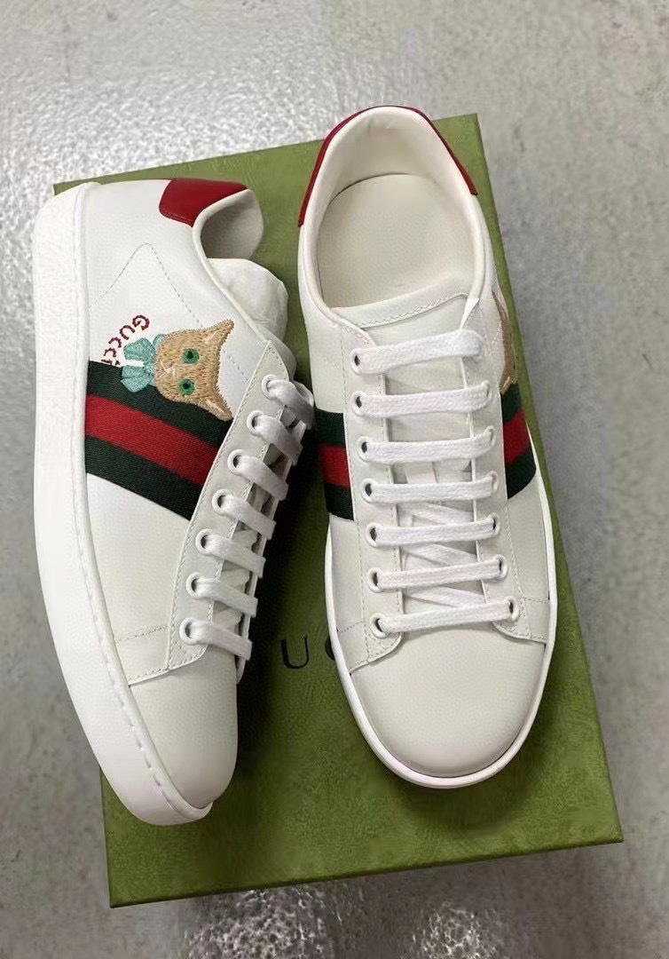 Shop Gucci Ace Cat-embroidered Sneakers In White