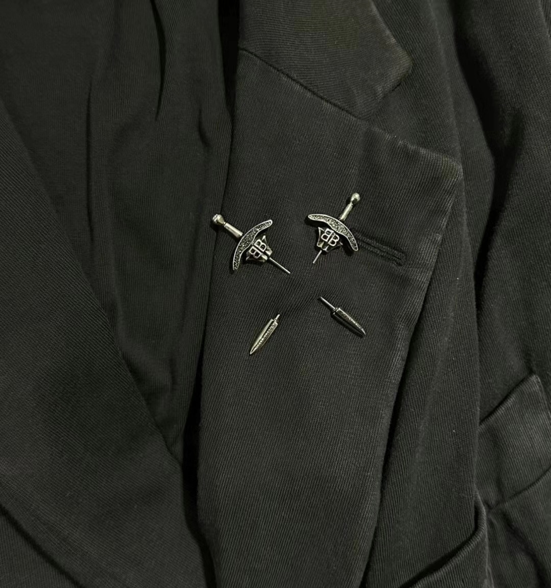 Balenciaga Logo-plaque Sword Brooch In Bronze