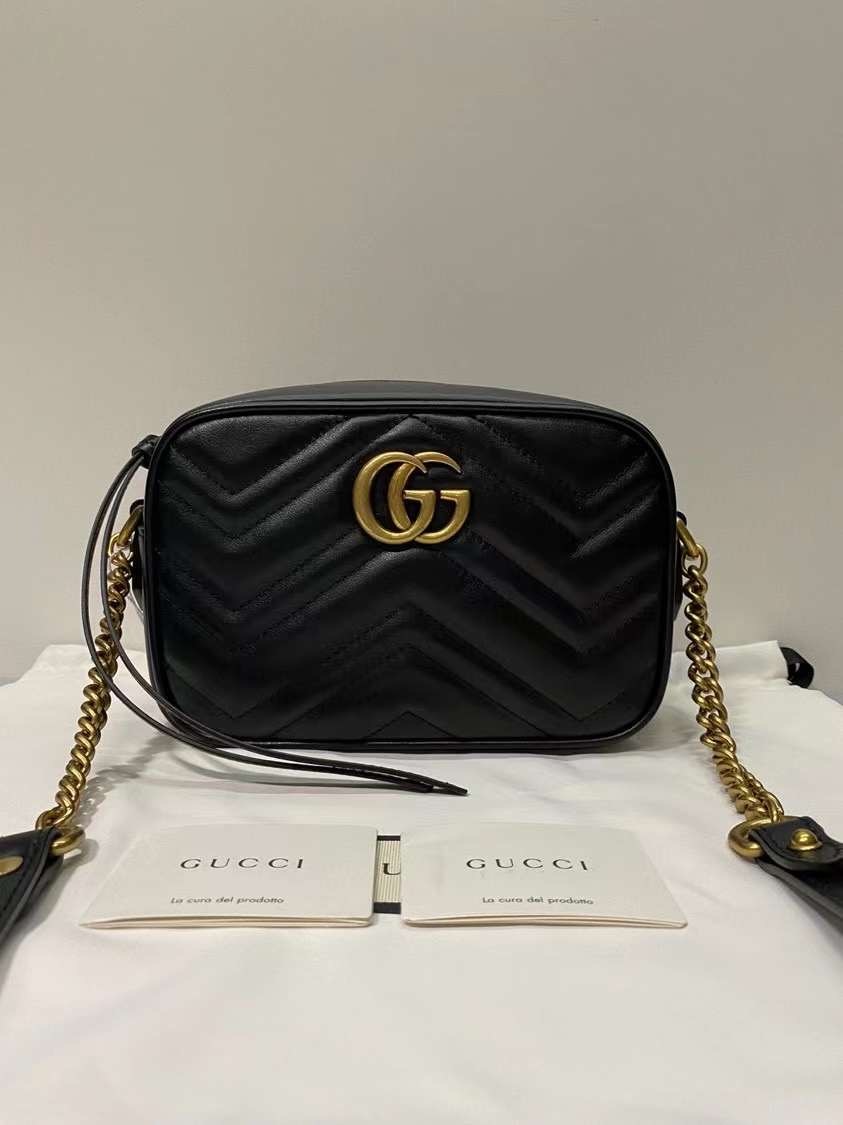 Gucci Gg Marmont Shoulder Bag In Black