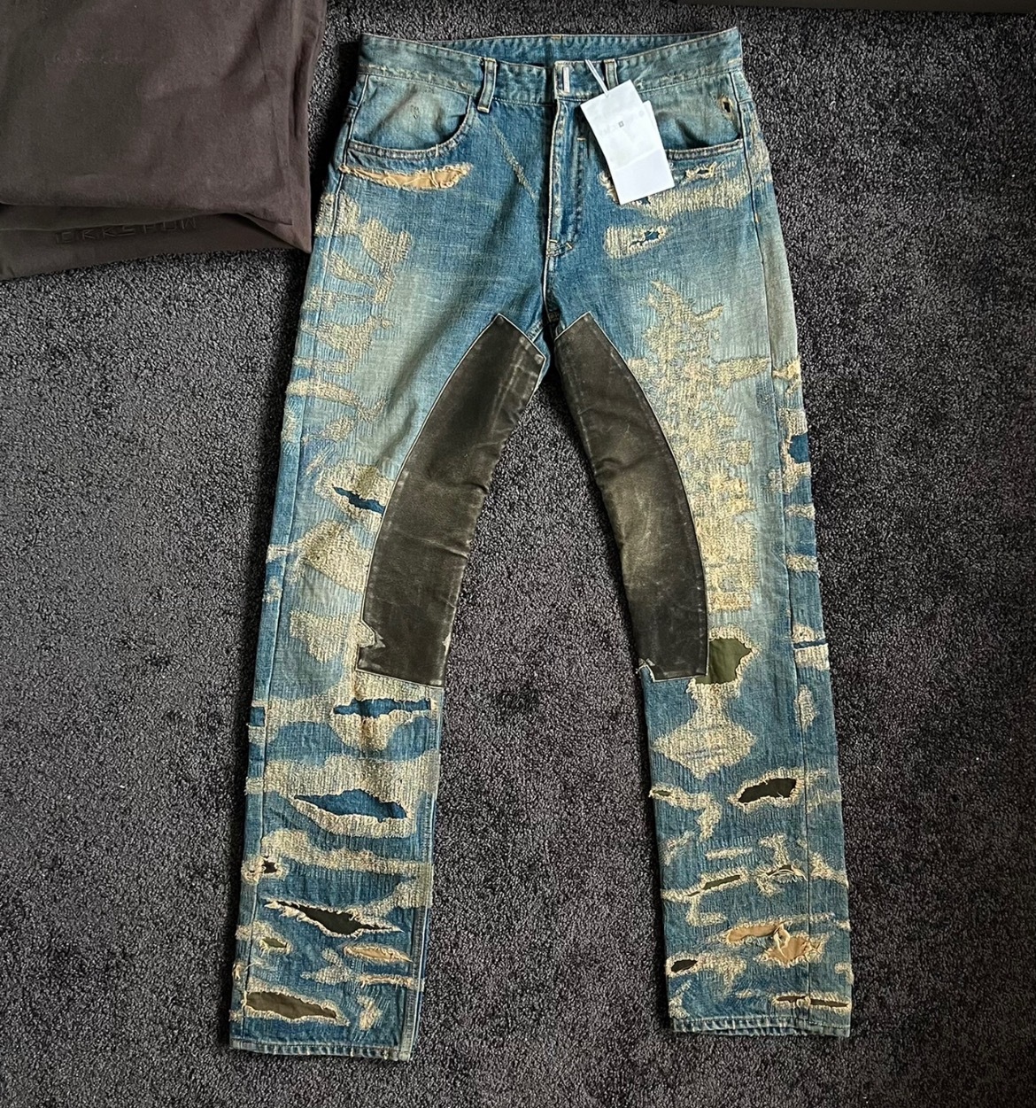 Givenchy Distressed-finish Straight-leg Jeans In Blue