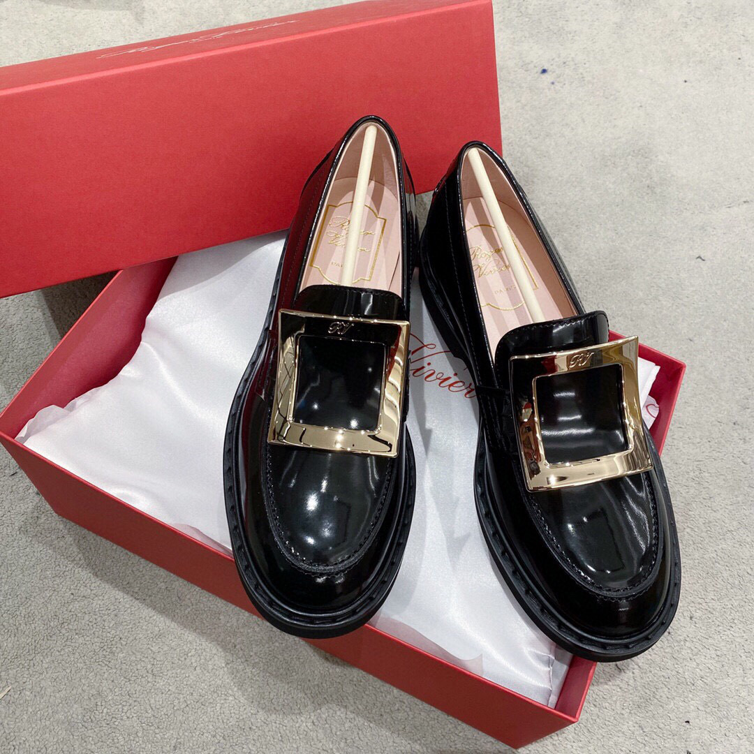 Roger Vivier Viv Rangers Met Buc 25 Loafers In Black