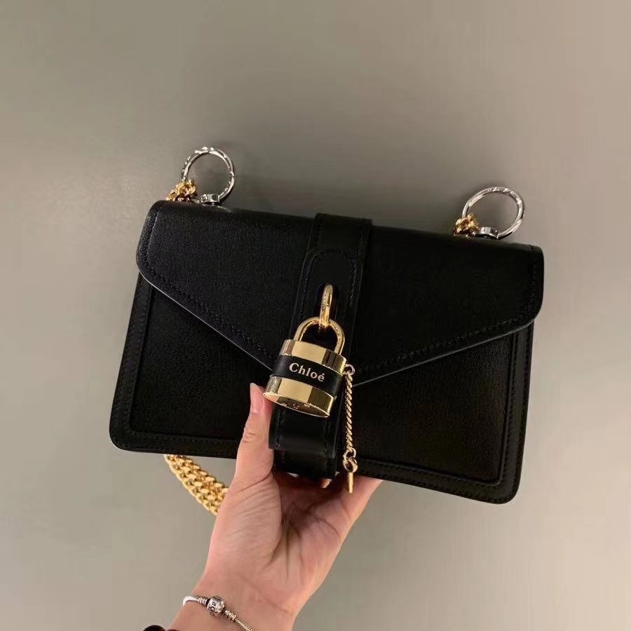 Chloé Mini Aby Chain Shoulder Bag In Black