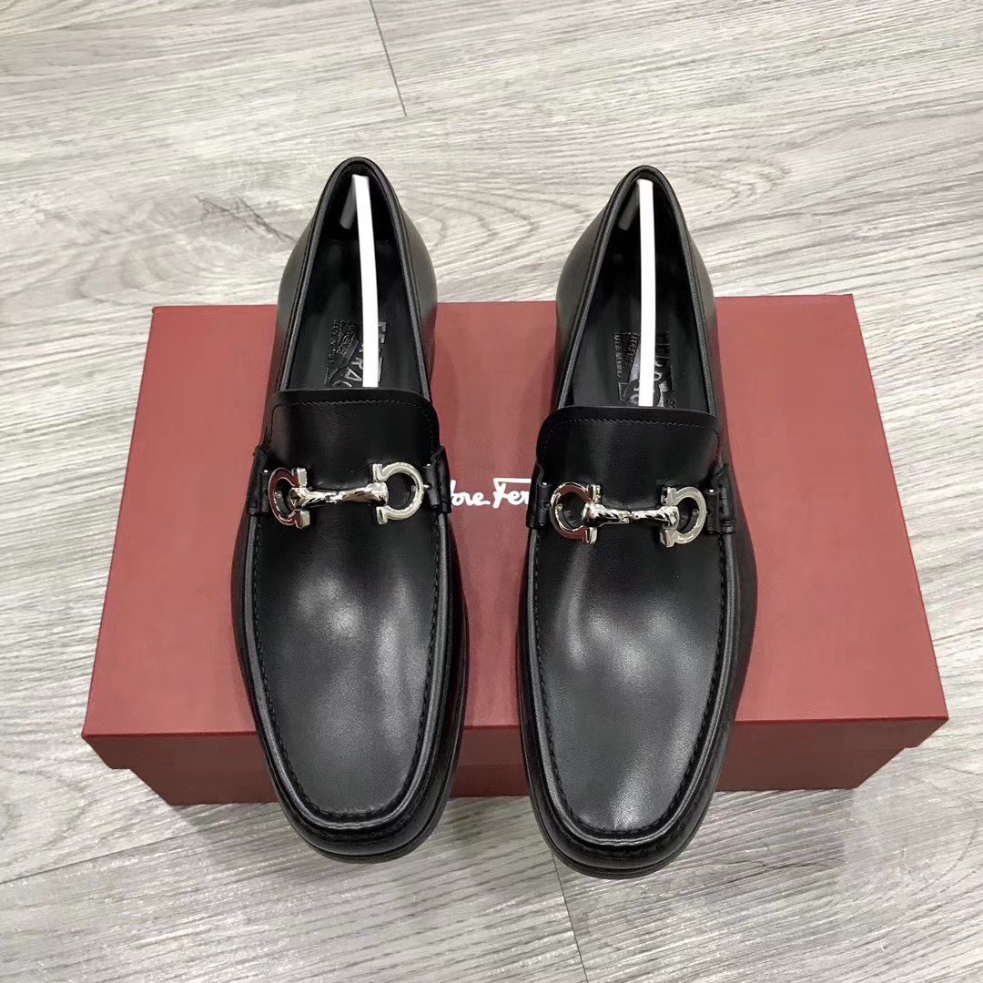 Ferragamo Foster Loafers Black In Black