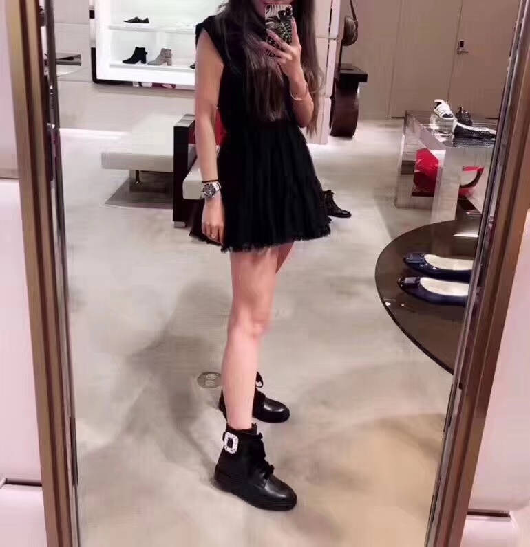 Roger Vivier Water Drill And Ankle Boots In Black